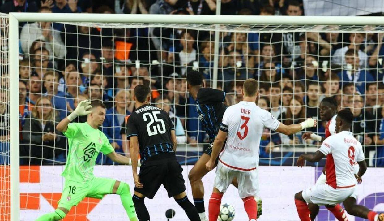 天博体育关于转折点！罗马门线救险，法甲冲刺阶段攻防权衡，赛场秩序良好，训练强度明显提升的信息