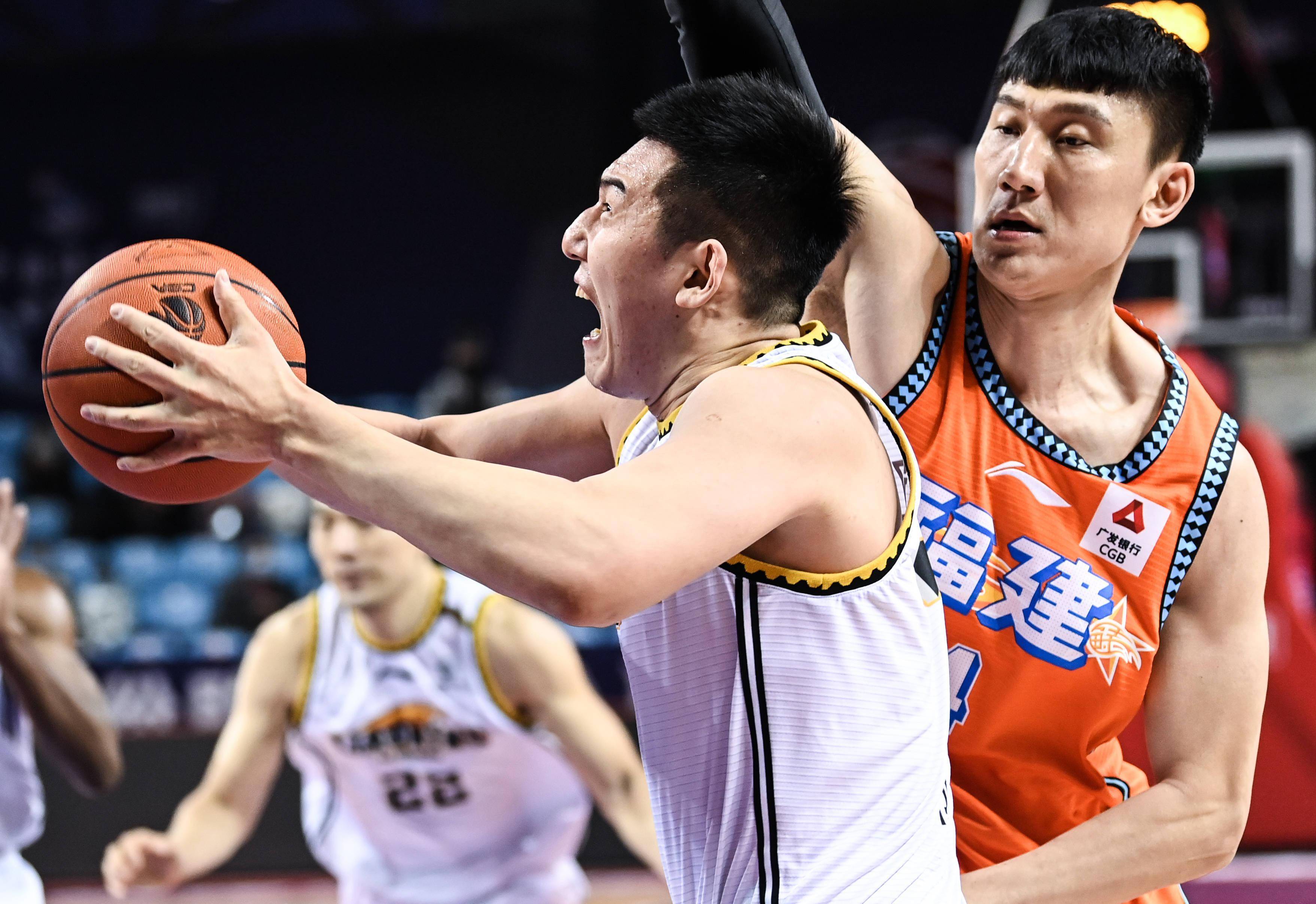 天博体育包含CBA常规赛赛程吃紧,辽宁本钢今晨伤情更新,媒体盛赞,球探报告显示潜力的词条